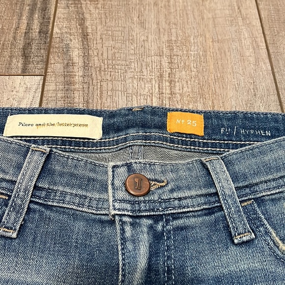 Anthropologie Pilcro and The Letterpress Hyphen Denim Shorts - Picture 5 of 10